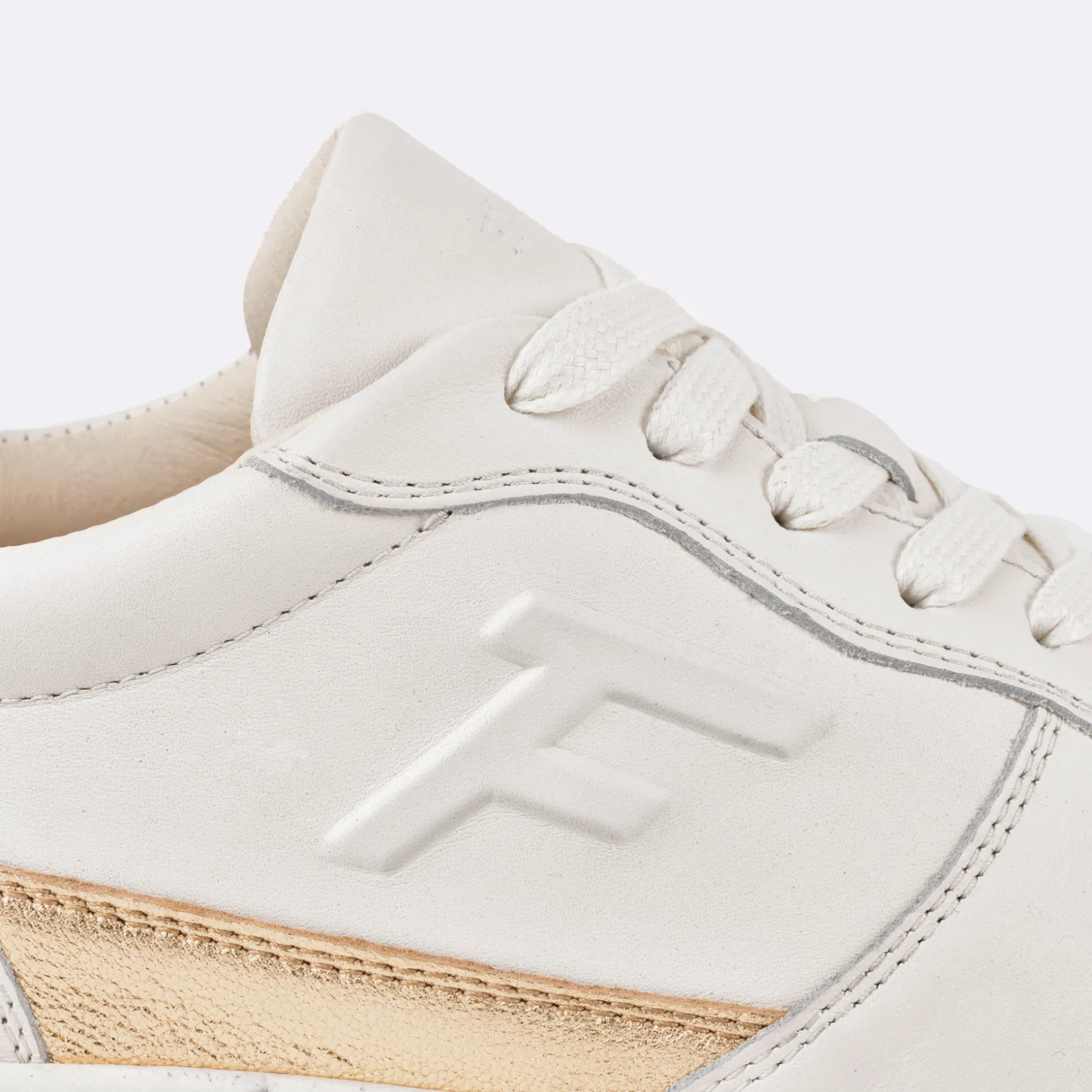 Baskets Creme & Doree