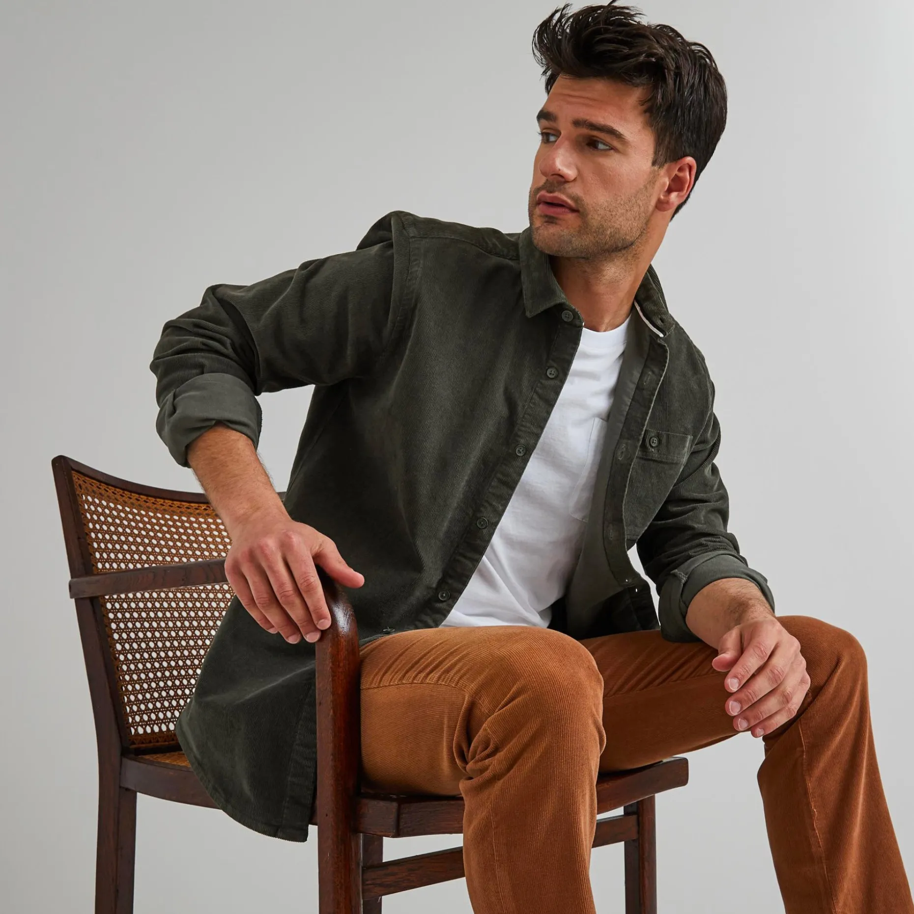 Chemise Classique Kaki Foncee