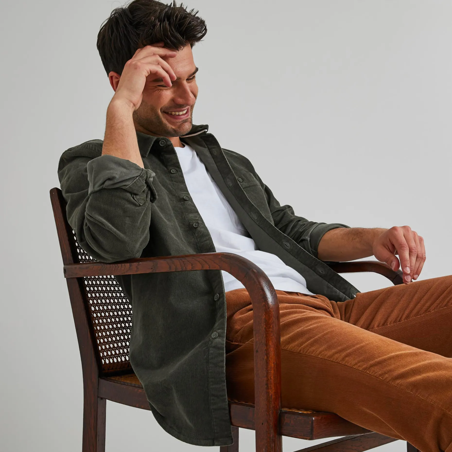 Chemise Classique Kaki Foncee