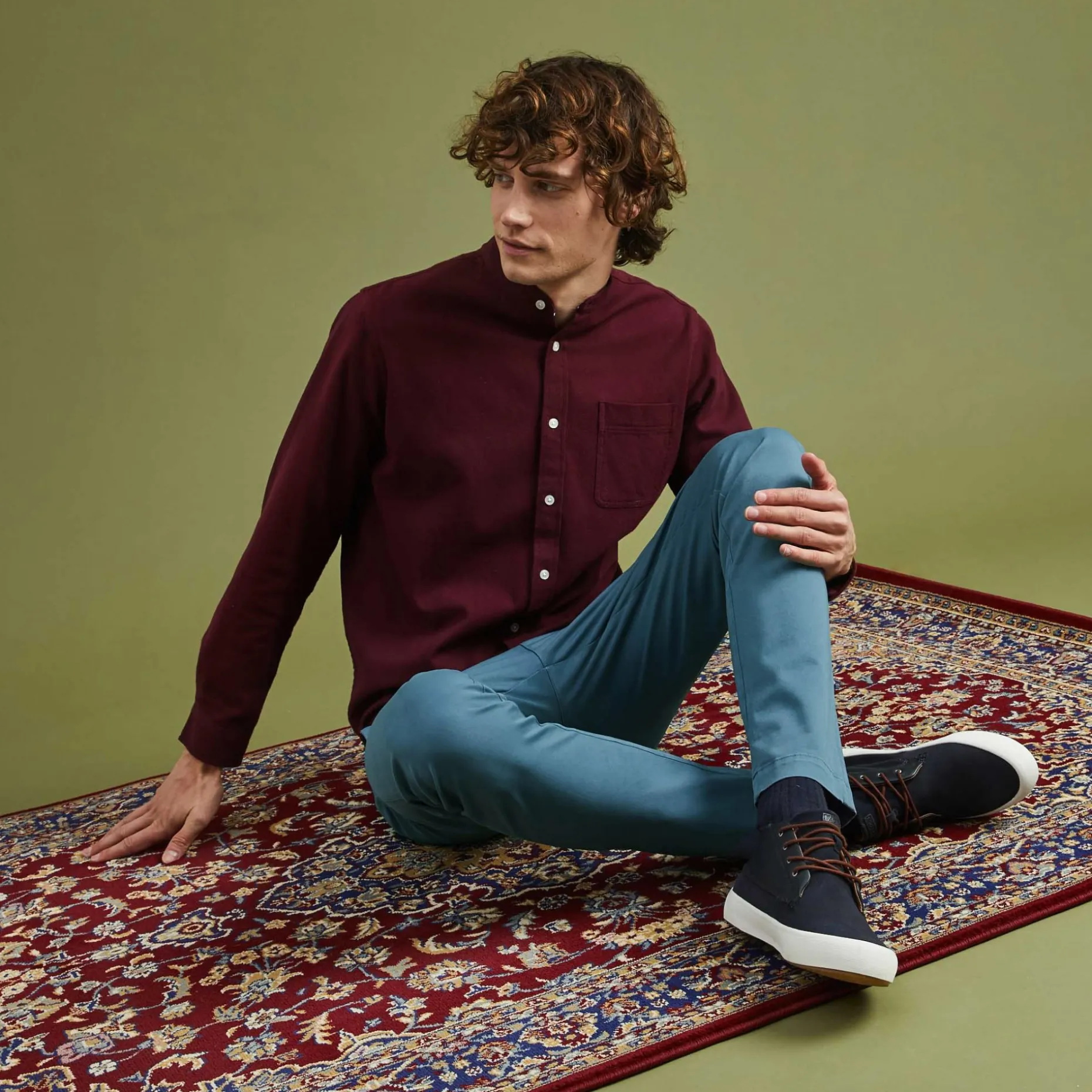 Chino Bleu Clair Coupe Ajustee