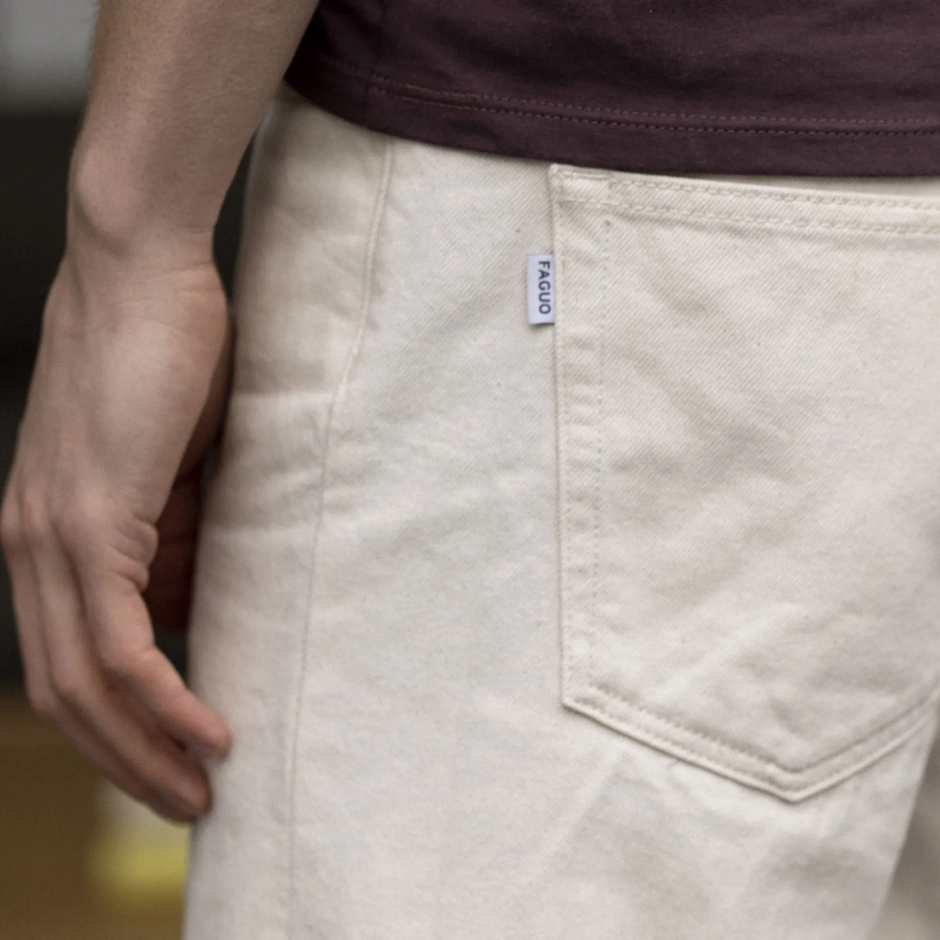 Jean Ecru Coupe Fuselee