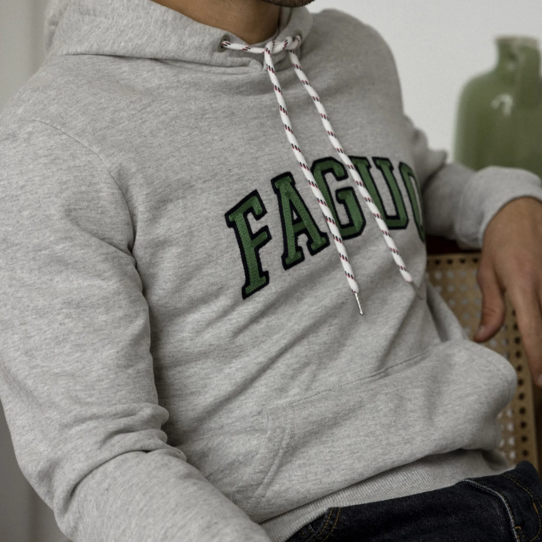 Sweat A Capuche Logo Faguo Gris Chine