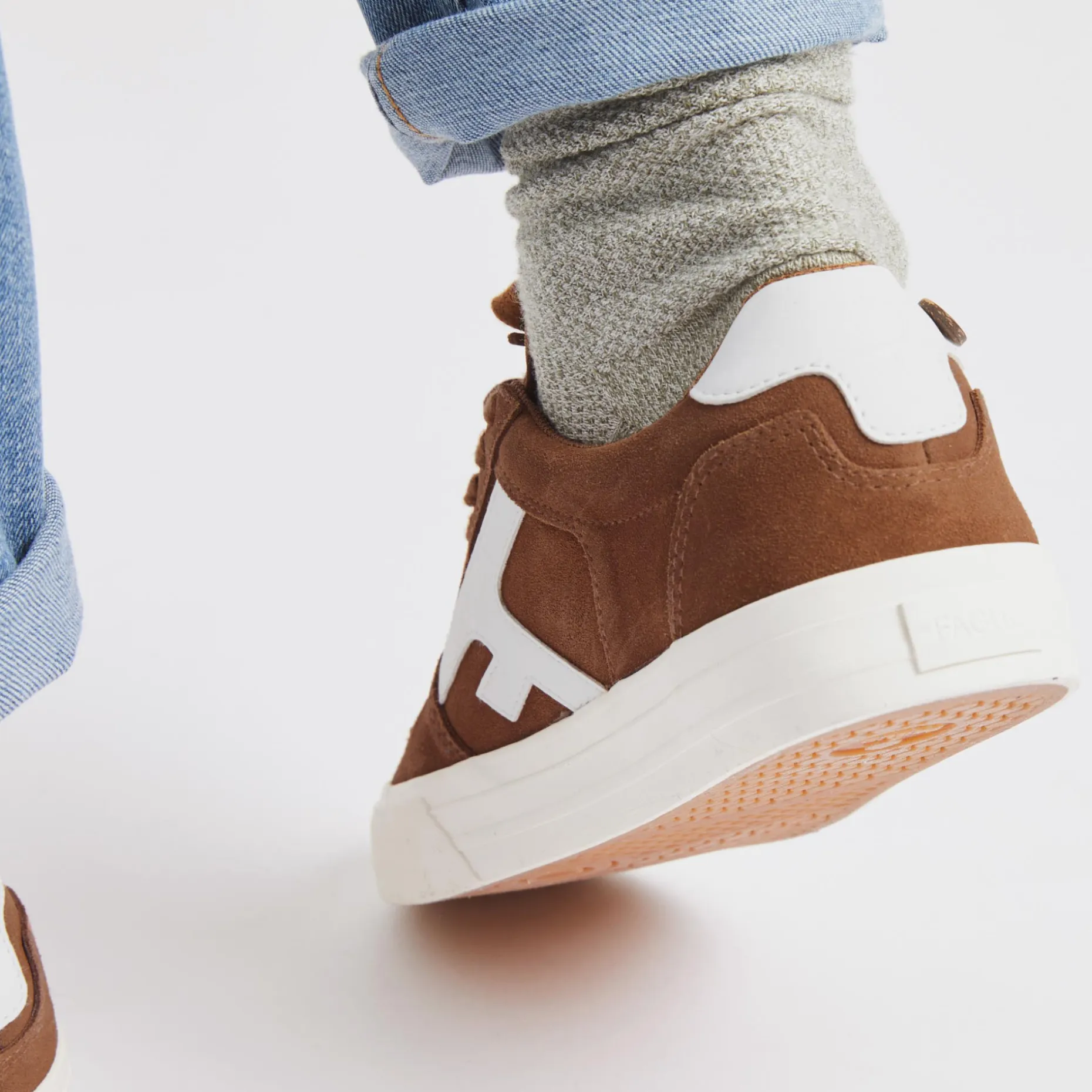 Tennis Camel & Blanche