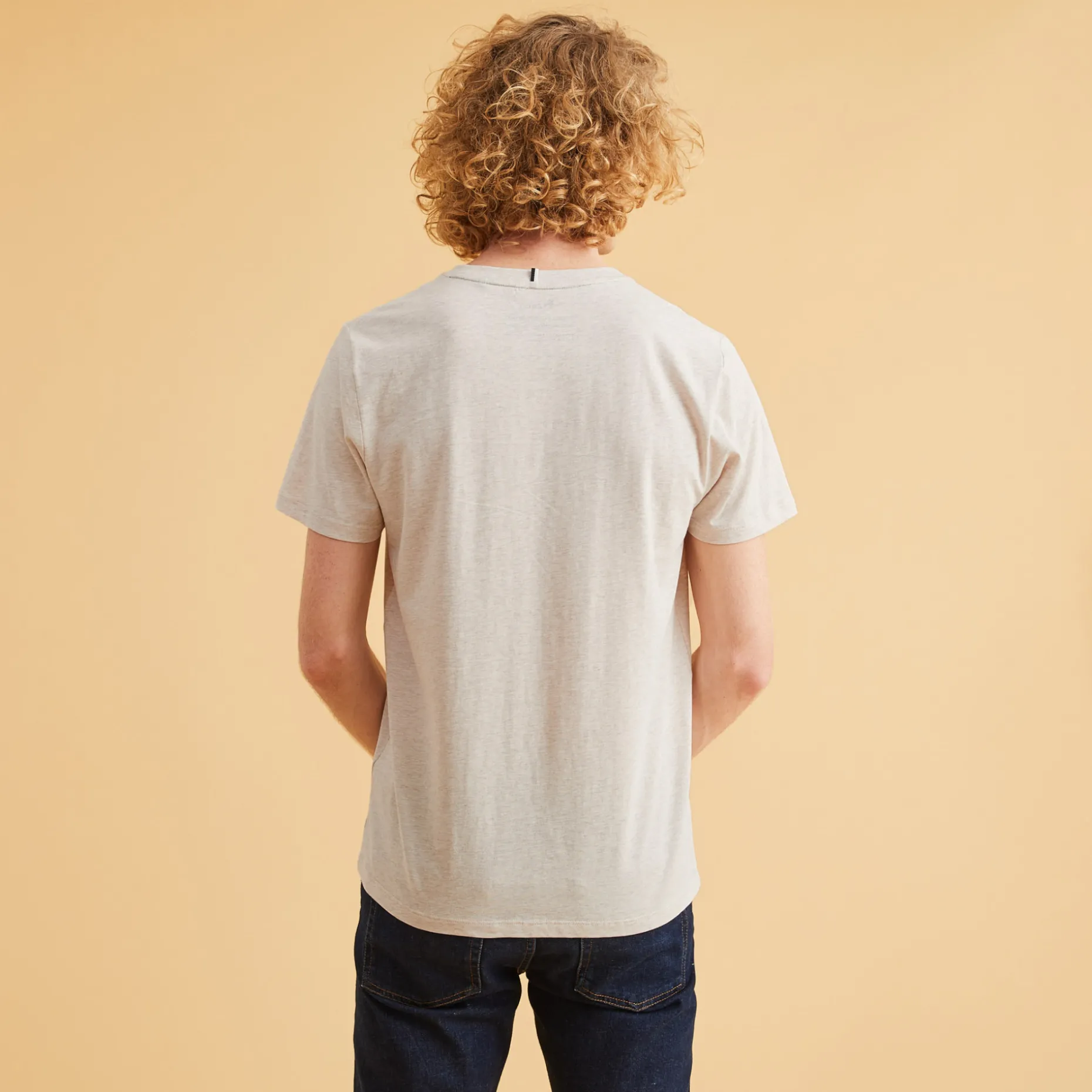 T-Shirt Beige "Homme Des Bois"